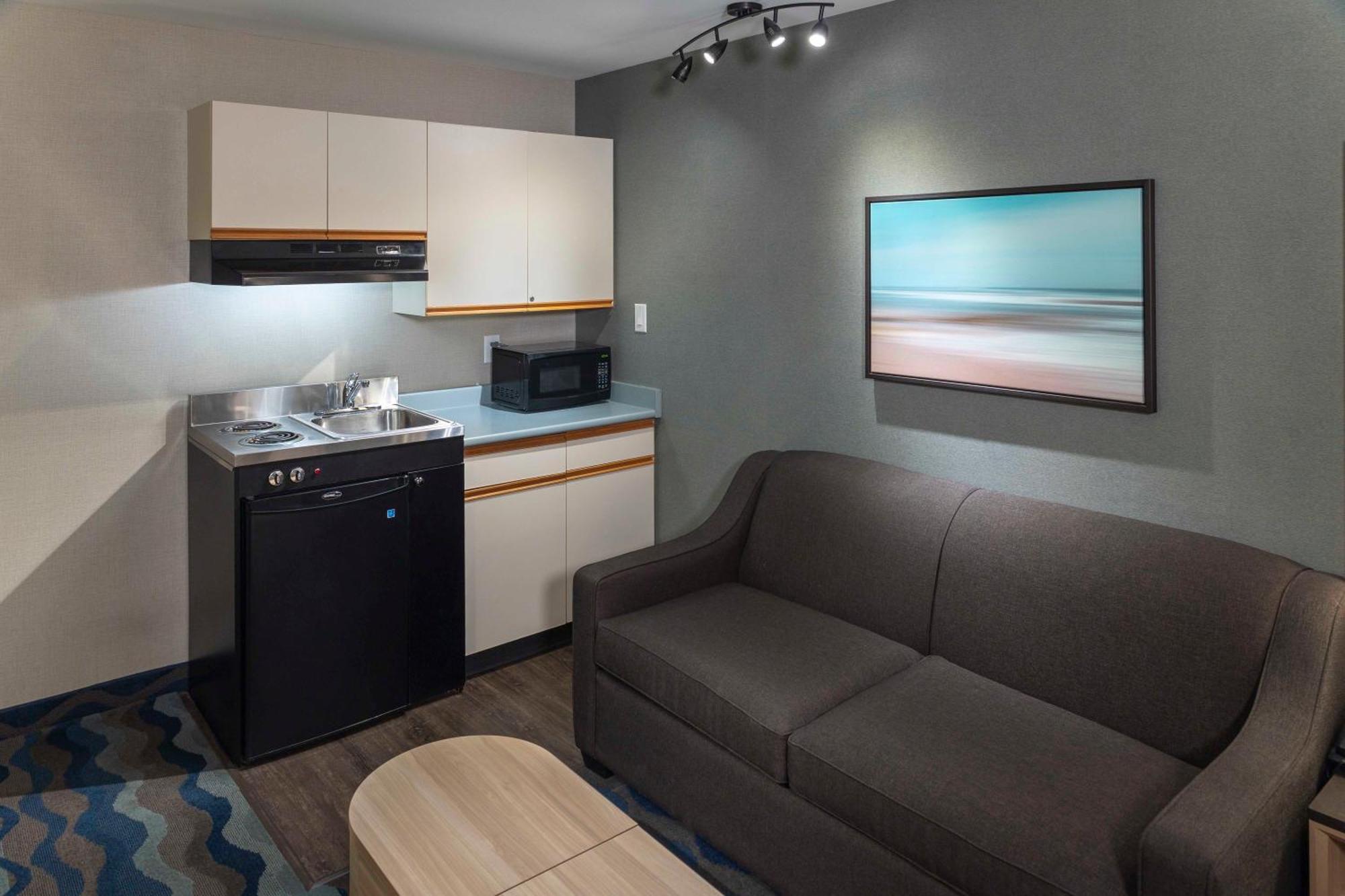 Accent Inns Vancouver Airport Richmond Exterior foto